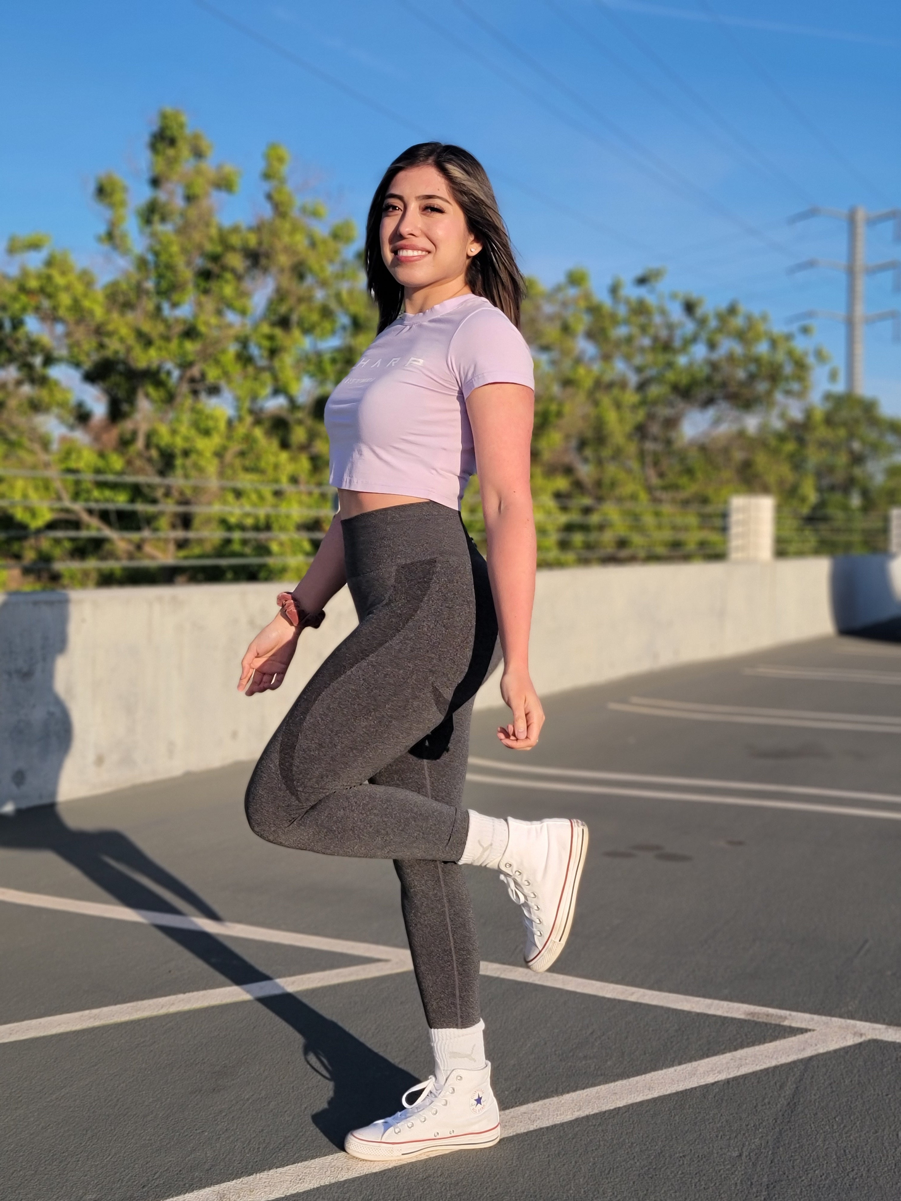 Women's athletic outlet outfits